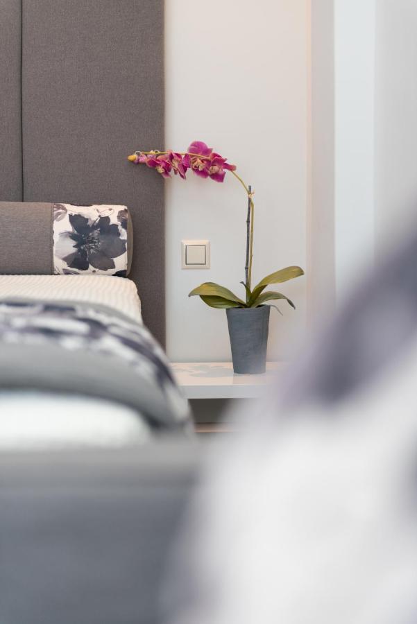 Ferienwohnung Mary'S Luxury Chrisi Ammoudia Exterior foto