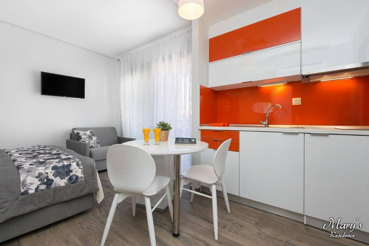 Ferienwohnung Mary'S Luxury Chrisi Ammoudia Exterior foto